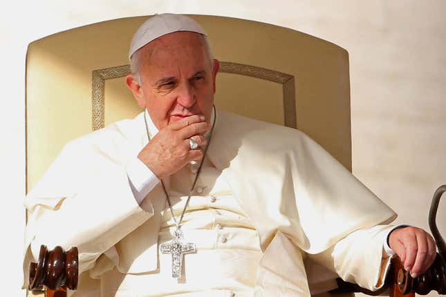 Image for article titled Shade Court: The Pope, Feuding Rappers and a Sassy Secretary of State