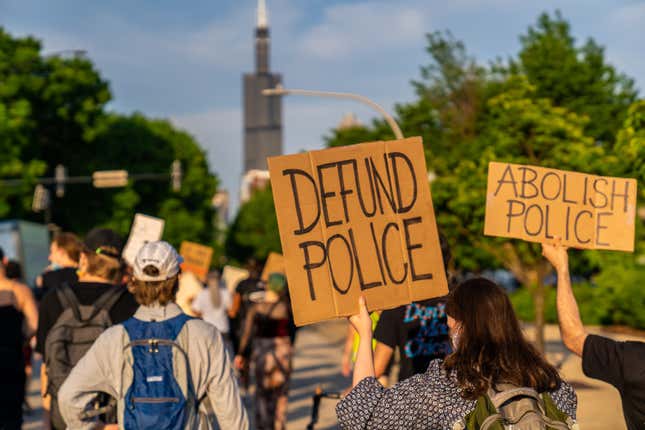 Image for article titled Black Former Cop Who Stopped White Police Officer From Choking Black Man to Get Her Pension After Winning Lawsuit