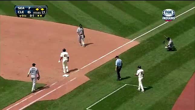 Seattle Mariners Botch Final Out Of Game, Allow Tying Run To Score