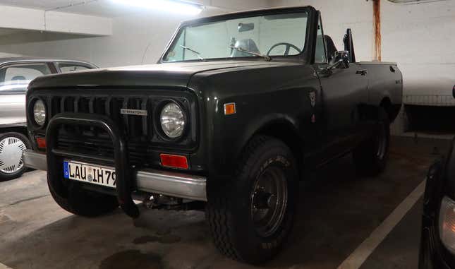 Image for article titled Some Hero Drives An International Scout In Germany And I Have No Clue How They Afford The Fuel