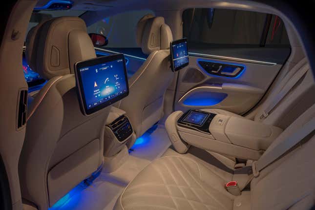 Image for article titled The All-Electric 2022 Mercedes EQS: This Is It
