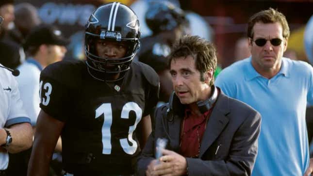 Image for article titled Kick off Your Super Bowl Festivities With One of These Classic Football Flicks