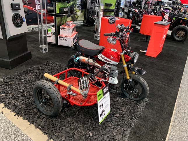 Image for article titled Here Is Everything Awesome I Could Find At SEMA This Year