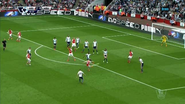 Jack Wilshere Rips Massive Half-Volley From Outside The Box