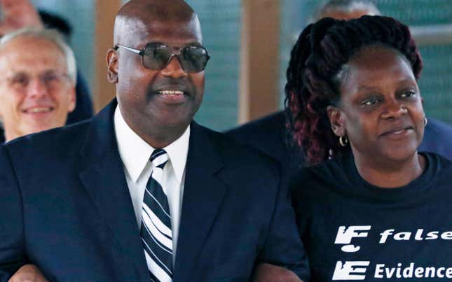 Image for article titled Get Your Money, Black Man: Mississippi Judge Orders State to Pay Curtis Flowers $500,000 for Wrongful Conviction