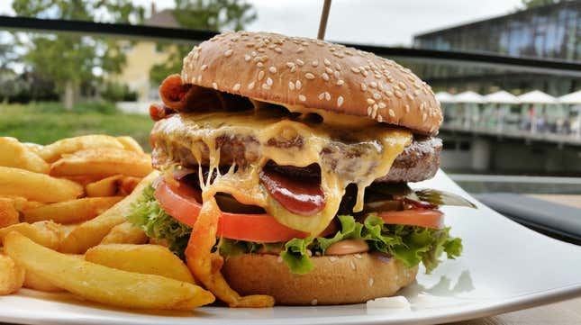 Image for article titled Last Call: What do you want for your first post-quarantine meal?