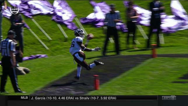 Western Michigan Saved By Officials After Mind-Blowingly Stupid Play