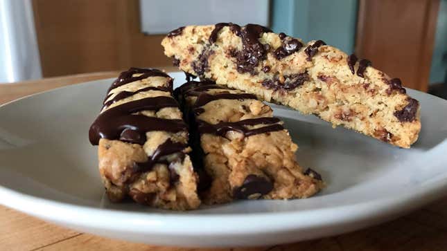 Image for article titled How to bake mandelbrot, biscotti’s rustic cousin