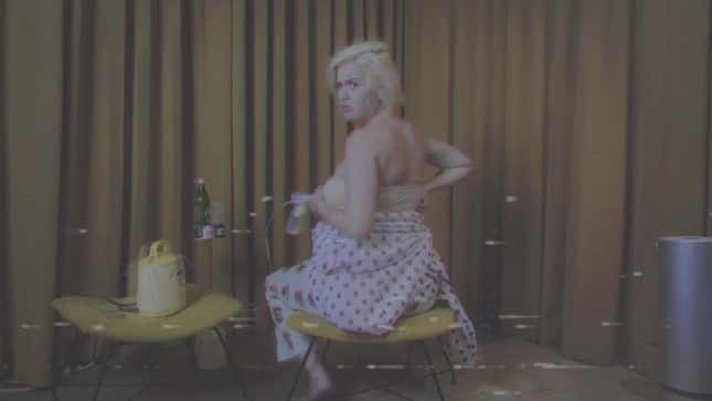 Image for article titled Katy Perry's Breast Pump Would Like You to Vote