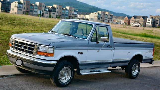 Image for article titled At $6,000, Will This 1995 Ford F-150 XLT 4X4 Long-Bed Prove A Best Seller?