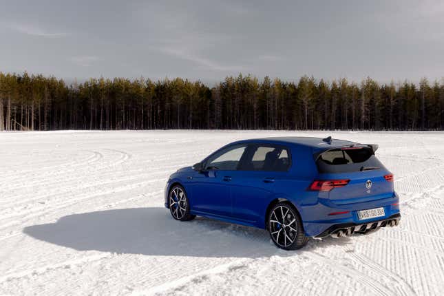 Image for article titled Here Are The Rest Of The Photos Of The 2022 Volkswagen Golf R In A Slideshow