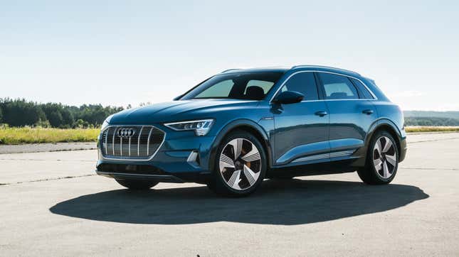 Image for article titled The 2019 Audi E-Tron&#39;s Range Is Pretty Disappointing At 204 Miles