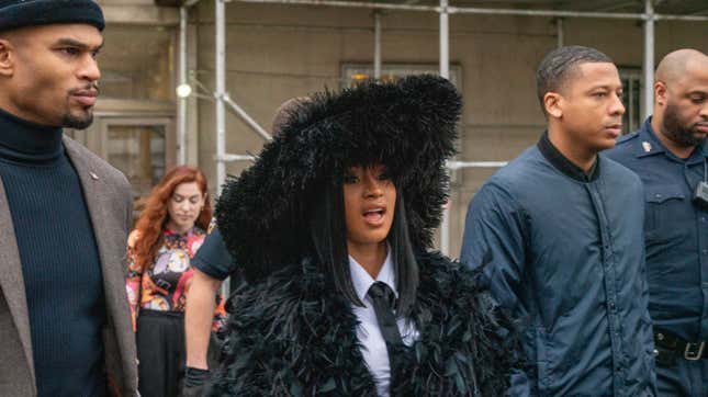 Image for article titled Here's Cardi B Smoking 3 Cigarettes At the Same Damn Time on Election Night!