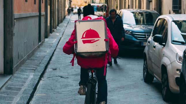 Image for article titled These Five Food Delivery Services and Apps Will Get You Through Social Distancing