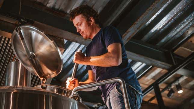 Image for article titled Just how full of white dudes is craft beer?