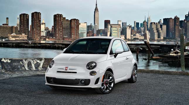 Image for article titled &#39;Fiat 500 Twitter&#39; Gets The Academic Dissertation It Deserves