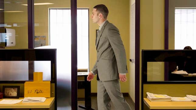 Image for article titled Totally Unknown Guy Strolling Around Your Part Of Office For Some Reason