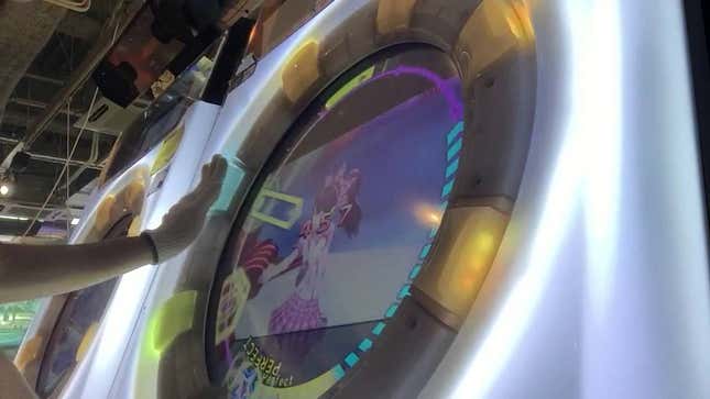 <em>Persona 4: Dancing All Night</em> is Just as Fun at the Arcade