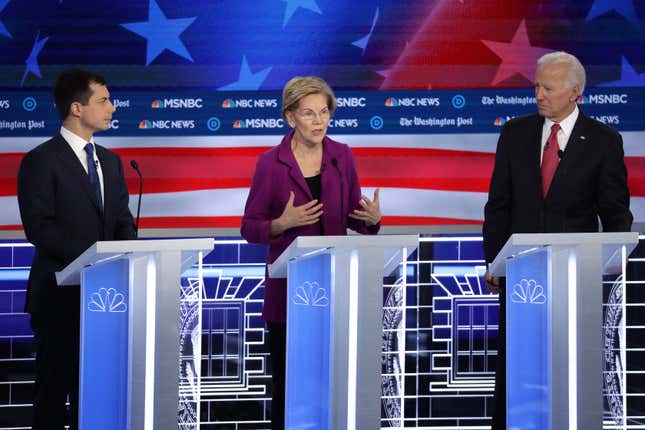 Image for article titled Labor Dispute Results in Possible Boycott at Democratic Debate