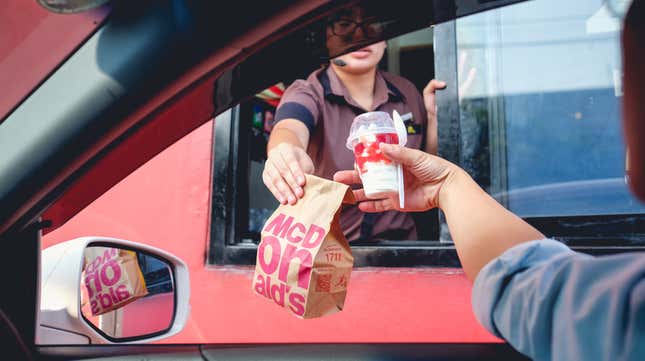 Image for article titled McDonald’s still outsells all your favorite fast-food chains