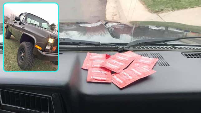 Image for article titled Let Everyone Know Your Car Fucks by Displaying Condoms in Your Sale Ad