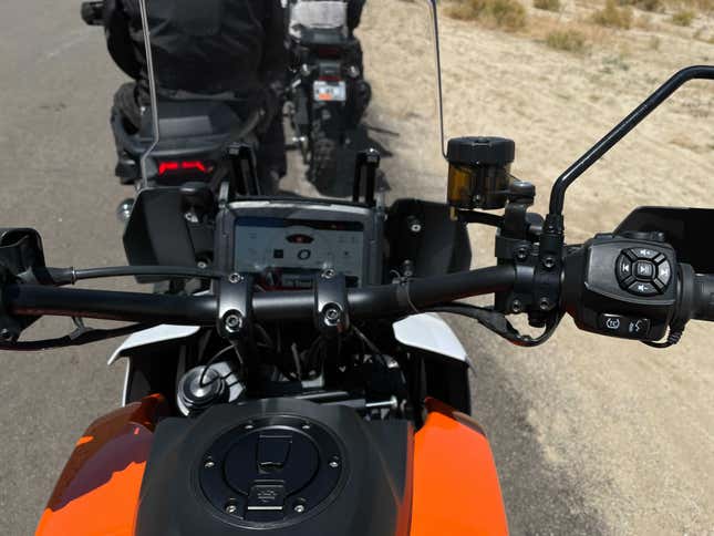 Image for article titled The 2021 Harley-Davidson Pan America 1250 Does Everything You Doubted It Could