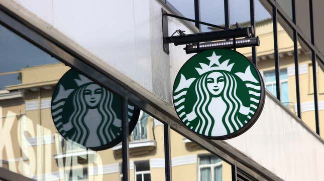 Image for article titled Everyone acting exceedingly polite in this Starbucks-cops kerfuffle