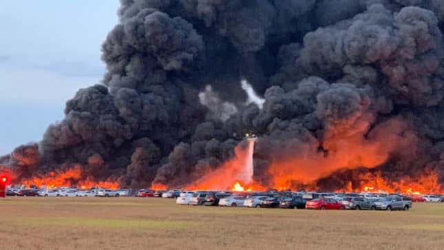 Image for article titled Over 3,500 Rental Cars Lost In Airport Fire, Probably Including One Or Two Good Ones