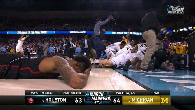 Jordan Poole's Buzzer-Beating Three-Pointer Downs Houston