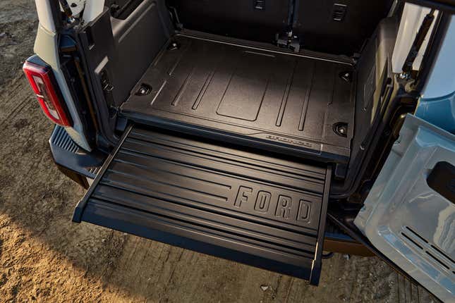 Image for article titled 2021 Ford Bronco: Every Official Picture We Could Find