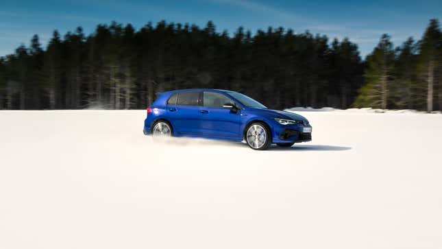 Image for article titled Here Are The Rest Of The Photos Of The 2022 Volkswagen Golf R In A Slideshow