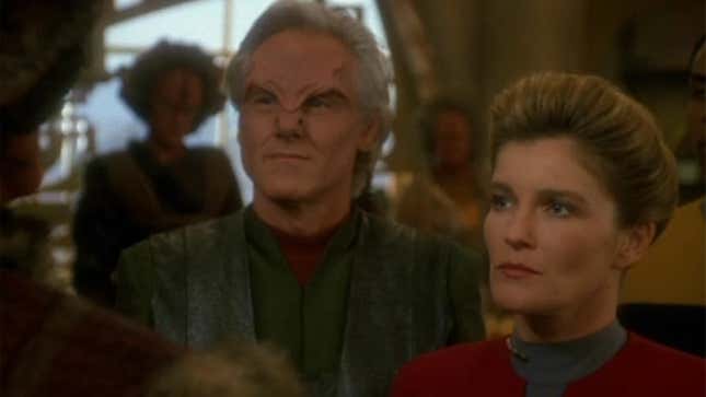 Janeway learns that a Star Trek alien with nose bridge prosthetics can rarely be trusted.