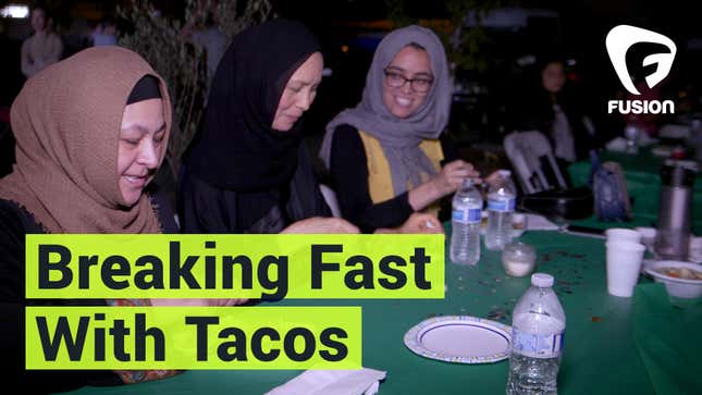 #TacoTrucksAtEveryMosque Is Fighting Hate One Taco at a Time