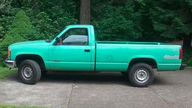 Image for article titled Why This Ex-Forest Service Chevy K1500 May Be The Perfect Pickup