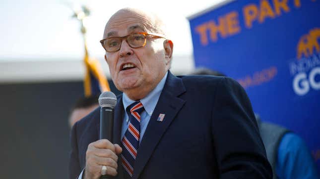 Image for article titled ‘I Will Be the Hero’: Giuliani Goes Off on the ‘Morons’ Giving Him the Side-Eye for His Role in Trump’s Impeachment Woes