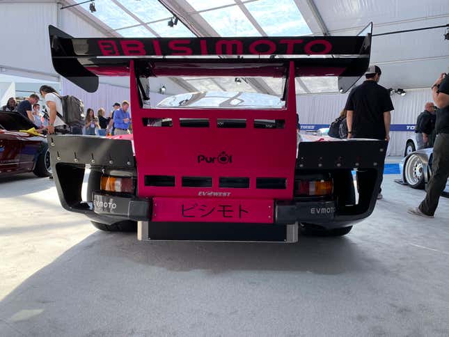 Image for article titled Here Is Everything Awesome I Could Find At SEMA This Year