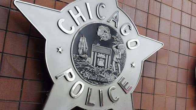 Image for article titled 2 Chicago Cops Fired for Shooting at Unarmed Teen&#39;s Car. Cop Who Actually Killed Teen Keeps Job