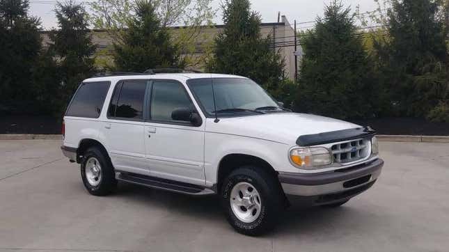 Image for article titled At $1,995, Could This 1997 Ford Explorer XLT Have You Asking, Bronco Who?