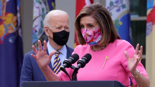 Image for article titled Pelosi Declines to Say Whether Cuomo Should Resign, While Biden Remains Silent