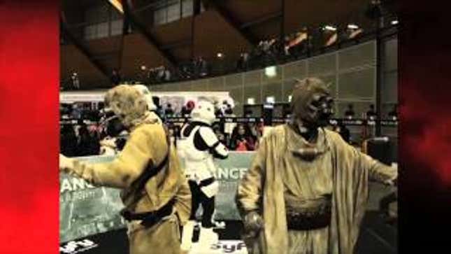Cosplay Panorama Turns Humans Into Superstars