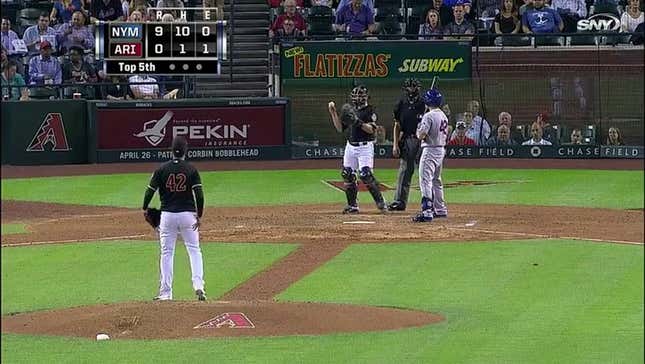 Keith Hernandez Ogled A Fan Eating A Hot Dog