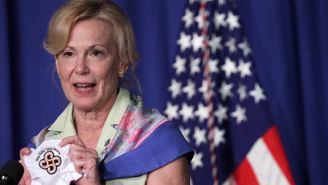 Image for article titled Yet Another Government Official Urged Covid-19 Vigilance Before Scheduling a Holiday Party