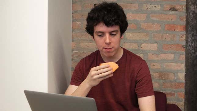 Image for article titled Report: Average American Consuming 4 Ounces Of Cheese Right Now