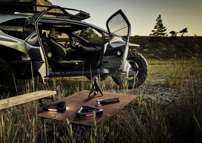Image for article titled The Audi AI:TRAIL Quattro Concept Is The Sci-Fi Off-Roader Of Tomorrow