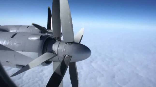 This Is What It's Like Inside The Loudest Plane In The World