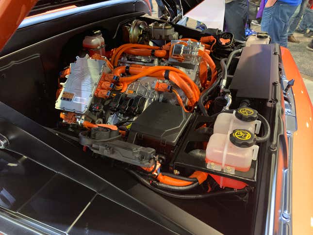 Image for article titled Here Is Everything Awesome I Could Find At SEMA This Year