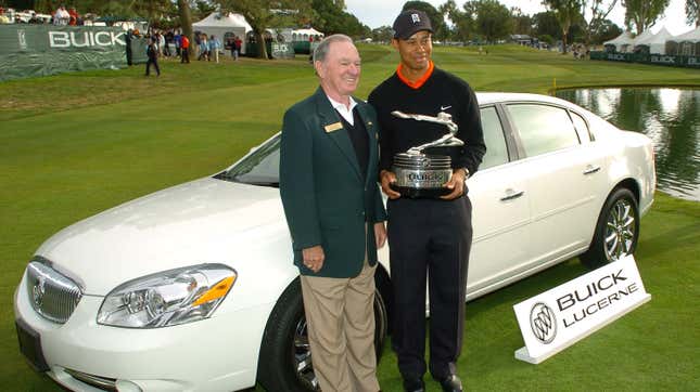 Image for article titled Buick's Nine-Year Investment In Tiger Woods Was Ruinous For Everyone Except Golf