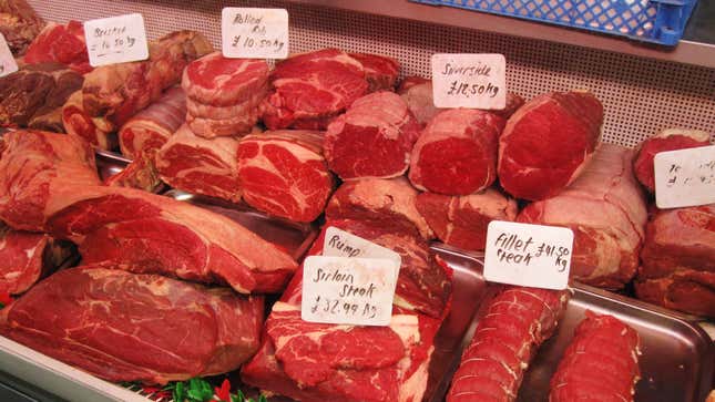 Image for article titled Food prices are starting to go down—except for hot dogs