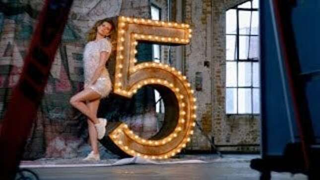 Chanel's New Chanel N°5 Campaign Is All About Having It All
