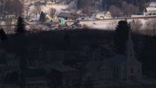 Image for article titled New Hampshire Covered In Shadow As Floating Clinton Campaign Headquarters Takes Up Position Over State